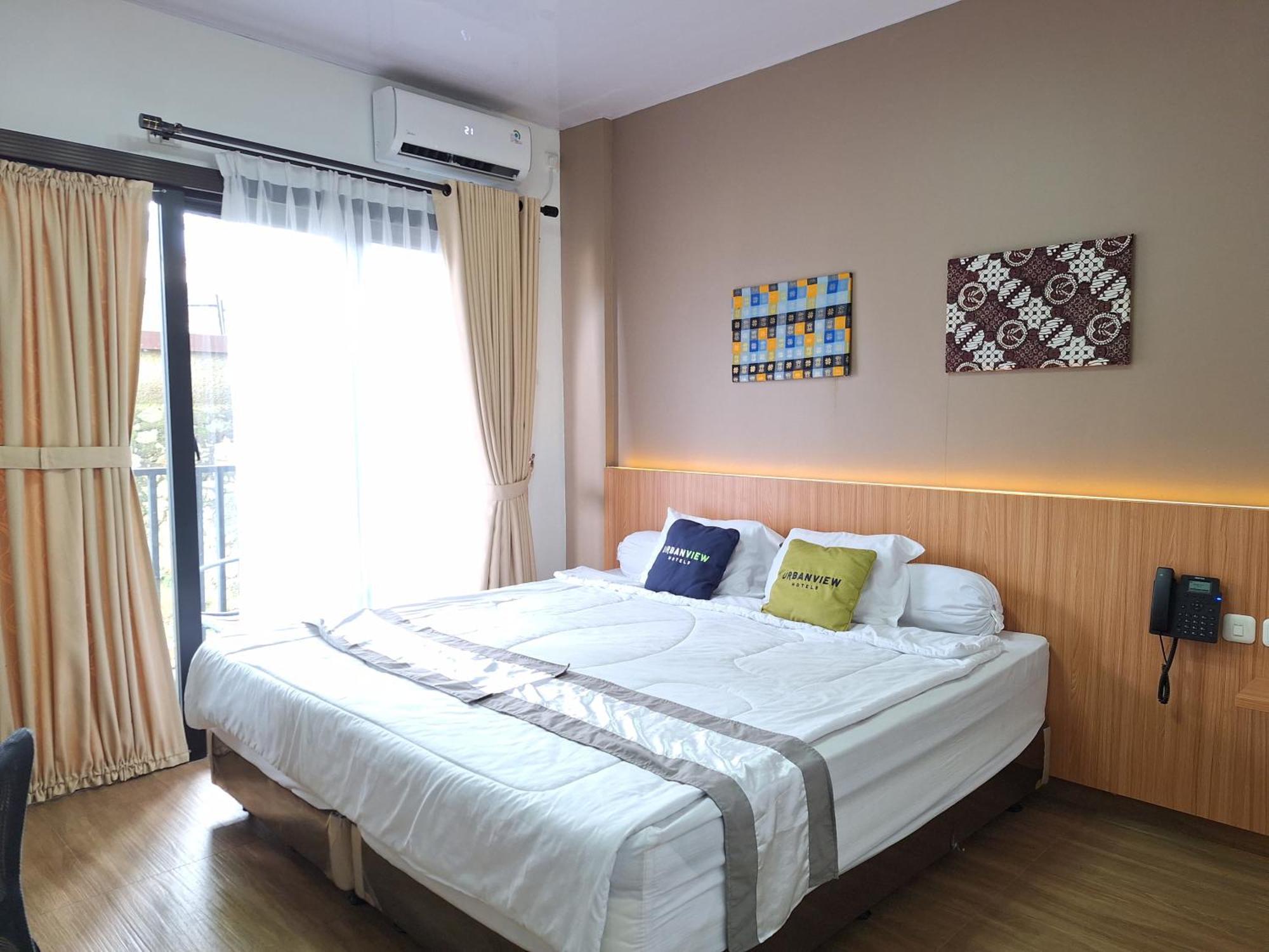 Urbanview Hotel Inkoppabri Cisarua Puncak Exterior foto